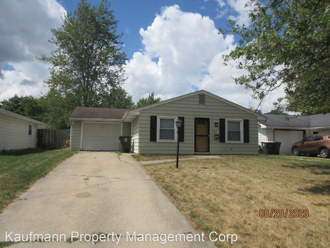 Primary Photo - 2 br, 1 bath House - 2817 White Oak Avenue