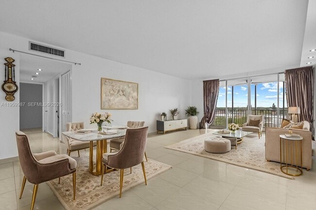 Foto del edificio - 1750 NE 191st St