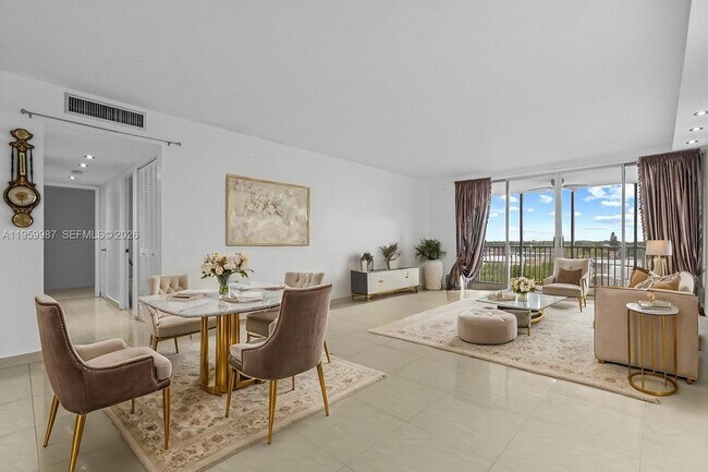 Building Photo - 1750 NE 191st St