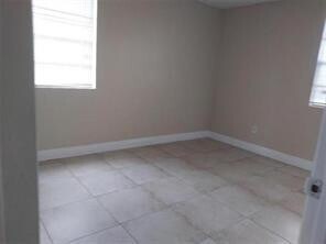 Foto del edificio - 1227 SW 46th Ave