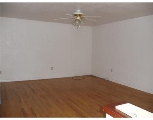 Building Photo - 339 W Pike St