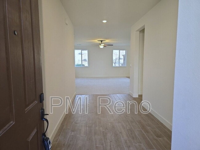 Building Photo - 10380 Gold Mine Dr