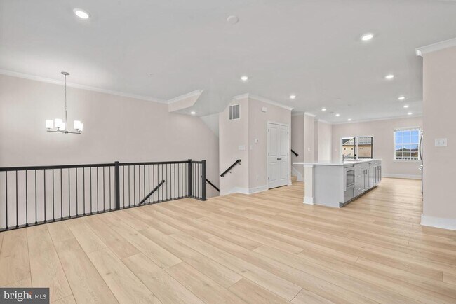 Building Photo - 516 Downswing Rd