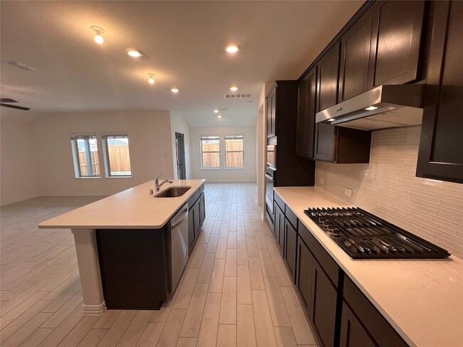 Building Photo - 4008 Limestone Blf Dr