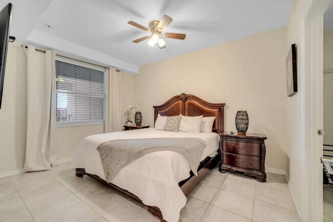 Building Photo - 4721 Clock Tower Dr