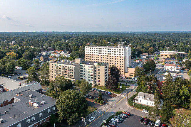 Aerial Photo - Colonial Village - Senior Living 62+