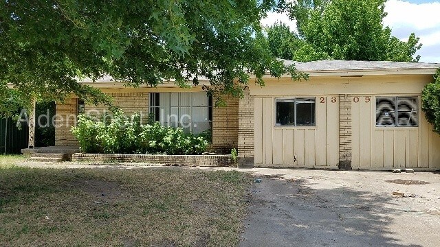Foto del edificio - 4 bed, 2 bath in Pleasant Grove