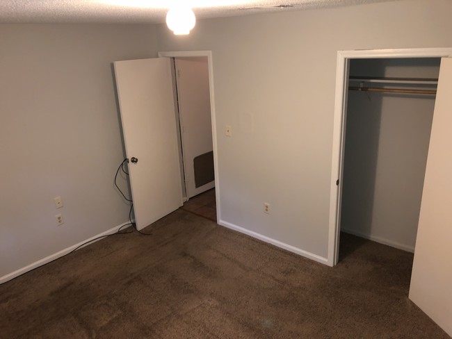 Bedroom #1 - 1011 Morningside Dr