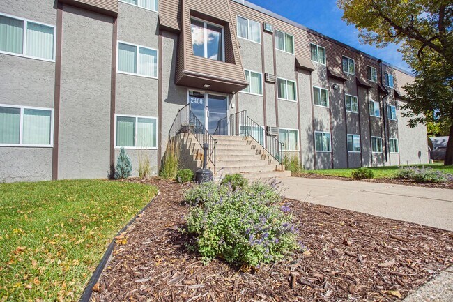 Foto del edificio - 109th Place Apartments