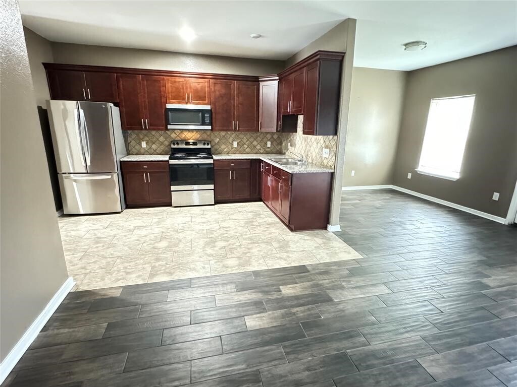 Foto del edificio - 3920 Davenport St