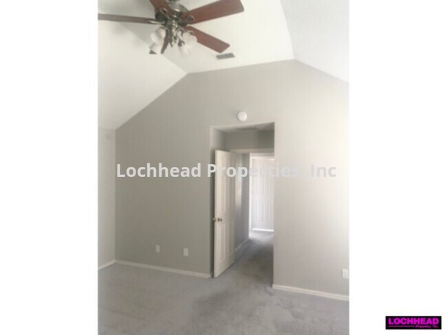 Foto del edificio - ******3 BEDROOM HOME LOCATED IN THE SPRING...