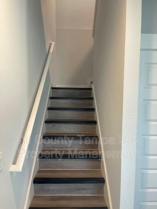 Building Photo - 3802 W Elrod Ave