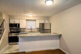 Primary Photo - Beautiful 2 bedroom 1 bath apartment for rent