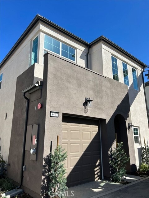 Building Photo - 4453 S Bryant Pso