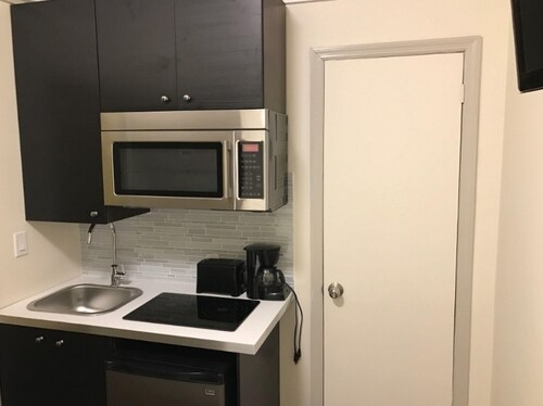 Foto del edificio - 229 E 14th St