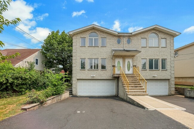Photo - 412B 1st St Townhome