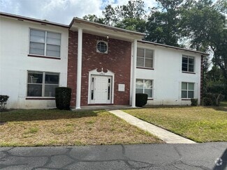 Building Photo - 1562 SE 27th St