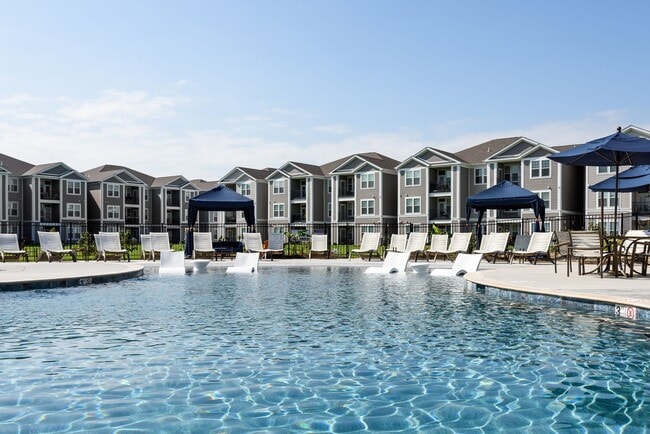 Building Photo - Altair At The Preserve