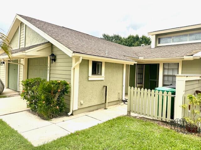 Foto principal - 1567 SE Talbrook Ct