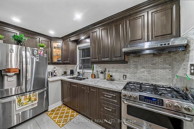 Photo du bâtiment - 105 Silurian Rd