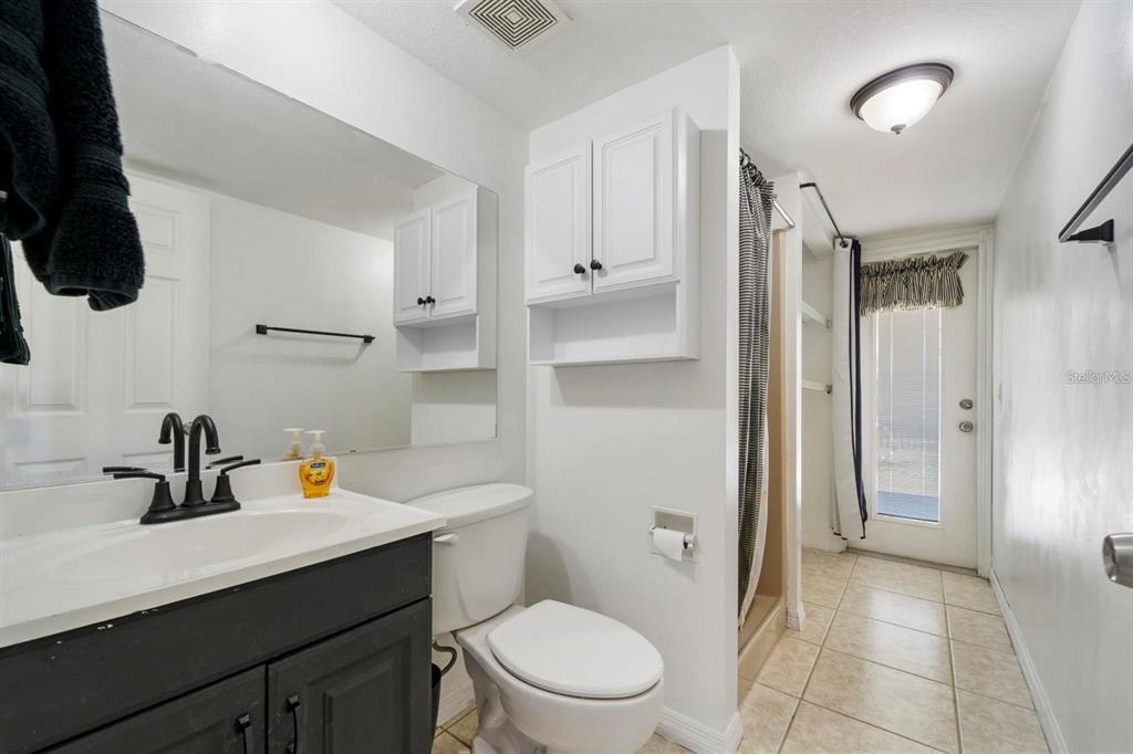 Foto del edificio - 3310 Middletown St