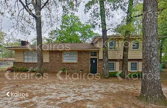 Building Photo - 6537 St Louis St