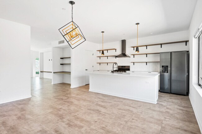 Foto del edificio - 6605 North Ave