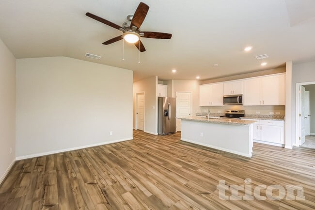 Building Photo - 5815 Nyla Wy