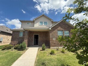 Building Photo - 110 Dedina Dr