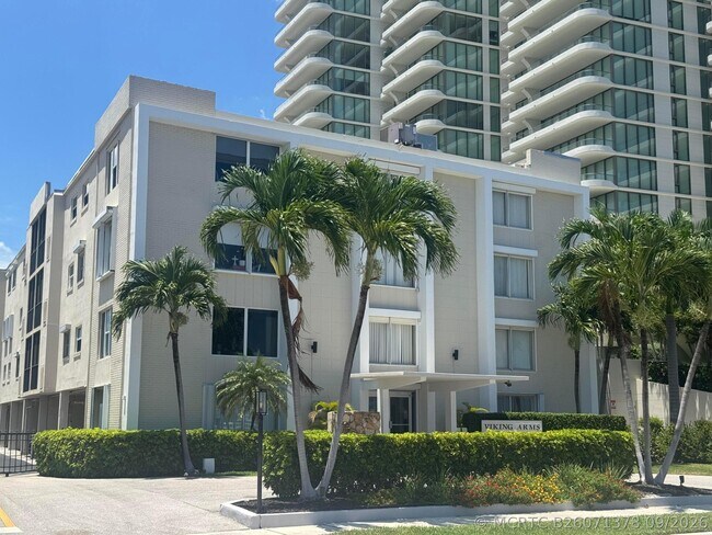 Foto del edificio - 1527 S Flagler Dr