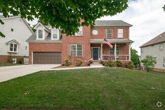 Building Photo - 665 Winter Hill Ln