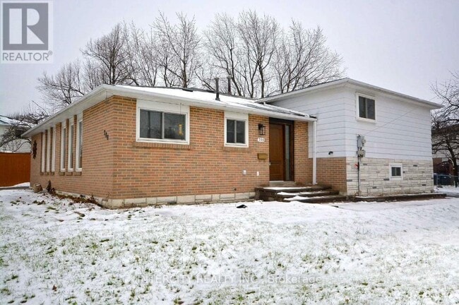 Building Photo - 288 Archdekin Dr