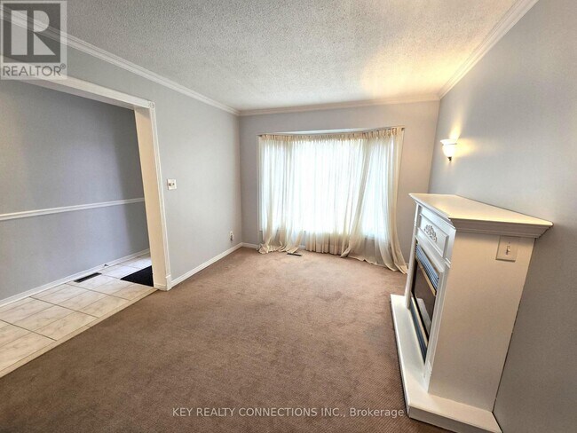 Building Photo - 2425 Headon Forest Dr