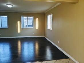 Building Photo - 1616 W 39th Pl