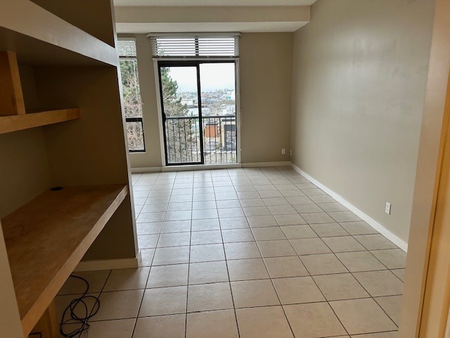 Building Photo - 409 Swift St