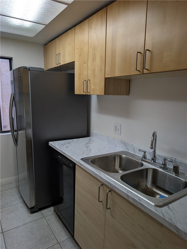 Foto del edificio - 13990 Ramhurst Dr