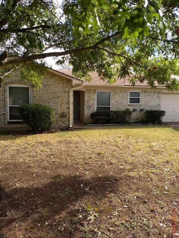 Primary Photo - 110 Astoria Dr