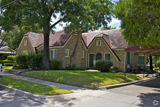 Building Photo - Dorothy Lane Apartments