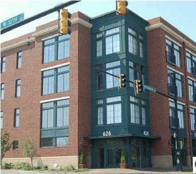 Primary Photo - Awesome and modern loft condo for lease in...