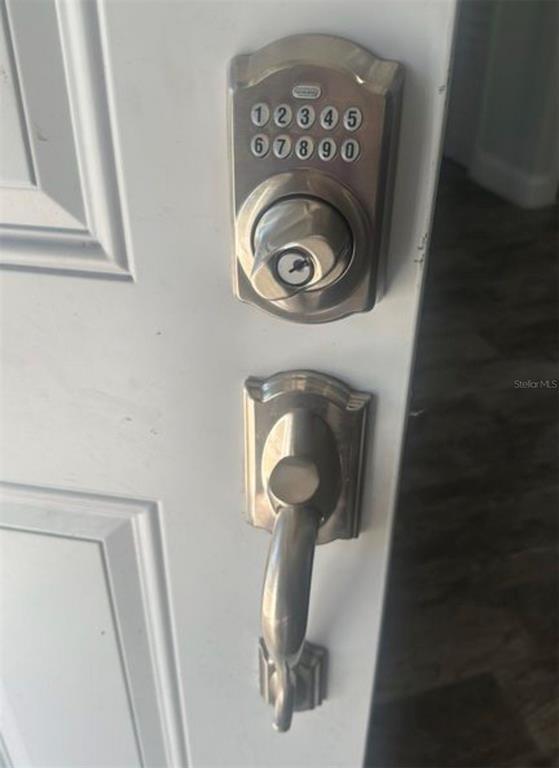 Building Photo - 974 Jamajo Blvd