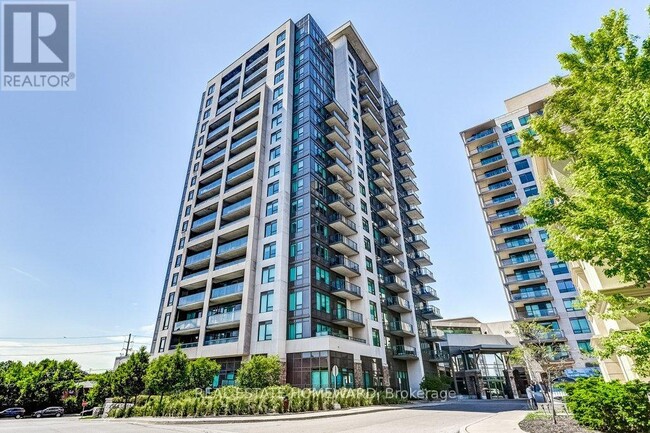 Building Photo - 1215 Bayly St