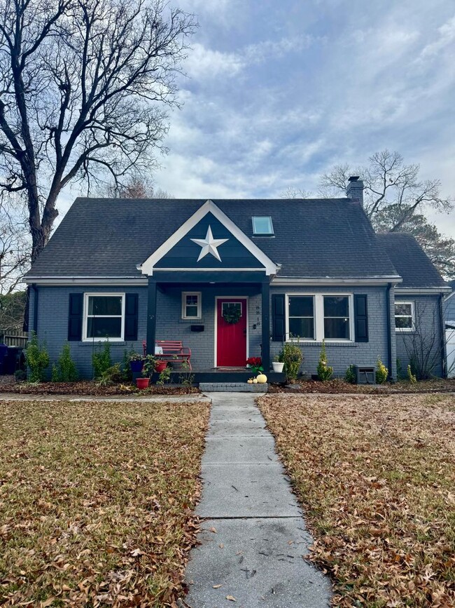 Building Photo - 8818 Semmes Ave