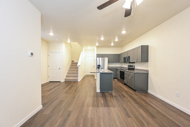 Foto del edificio - 13447 Oneida Ln