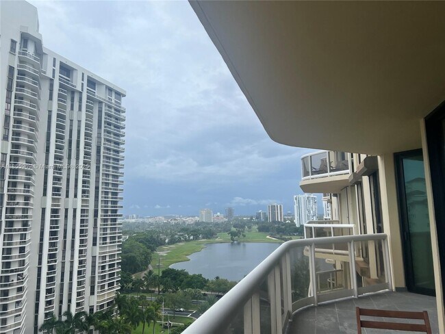 Building Photo - 20191 E Country Club Dr