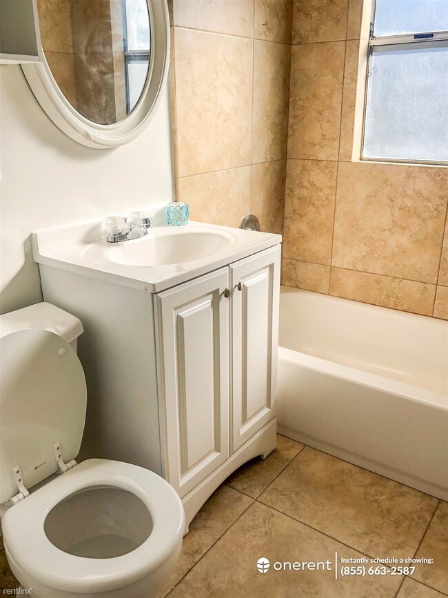 Foto del edificio - 1 br, 1 bath House - 868 23rd St Unit C