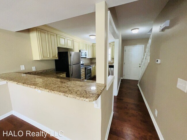 Foto del edificio - 3 br, 3.5 bath House - 123 Maple Way North