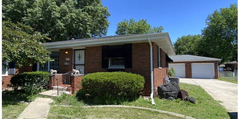 Primary Photo - Westchester Duplex