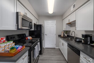Interior Photo - 255 North