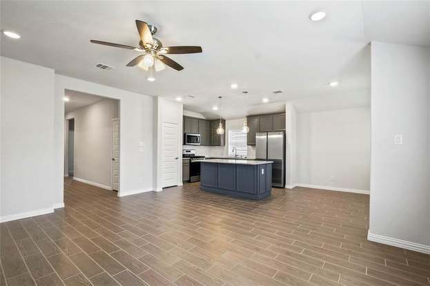 Foto del edificio - 3928 White Rock Rd