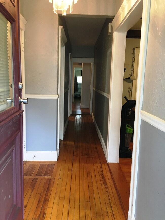 Foto del edificio - 128 Brooks St